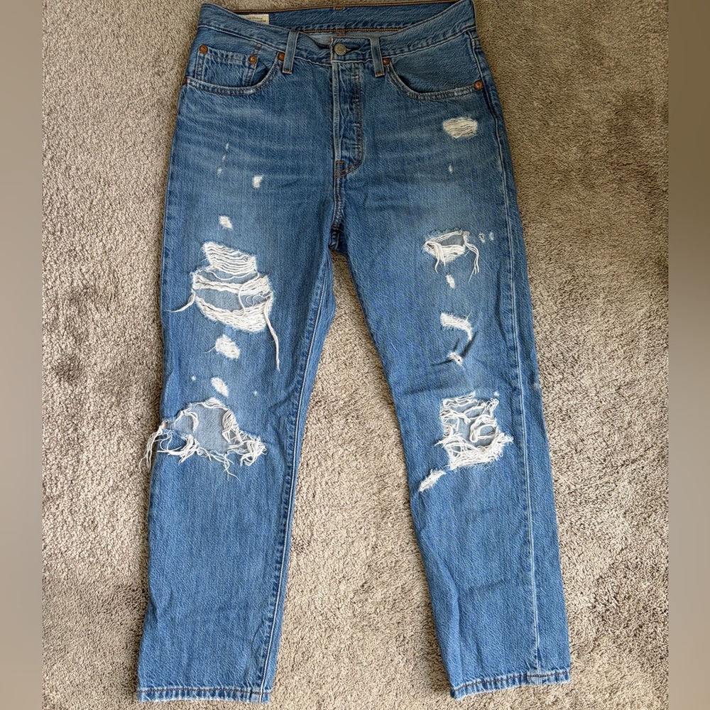 Levi’s Distressed Jeans